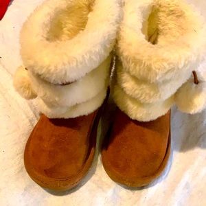 Super Cute Beige Winter Boots